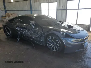 2015 BMW i8 z VIN WBY2Z2C58FV391376, wystawiony jako Copart lot #47265335 z przebiegiem 92 959 mil mil oraz Szkoda całkowita • Salvage title. Historia ofert i sprzedaży dostępna na DreamBid. Obrazek 4.