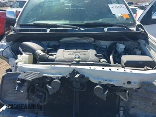 2015 Toyota Tundra 4WD Truck Platinum with VIN 5TFAW5F12FX480655, listed as a IAAI auction lot 41391026 with 111,066 mi miles. Bid and sale history available at carsss.com. Image 10.