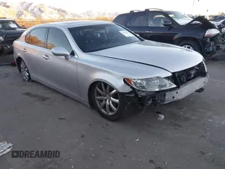 2008 Lexus LS 460 LWB with VIN JTHGL46F485021732, listed as a IAAI auction lot 41265691 with 1 mi miles. Bid and sale history available at carsss.com. Image 1.