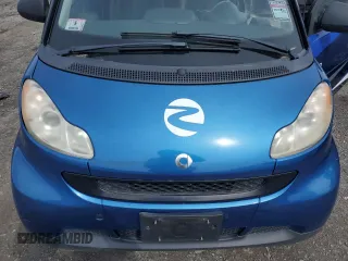 2008 Smart fortwo Pure z VIN WMEEJ31X38K136723, wystawiony jako Copart lot #49301765 z przebiegiem 63 431 mil mil oraz Czysty tytuł • Clean title. Historia ofert i sprzedaży dostępna na DreamBid. Obrazek 11.