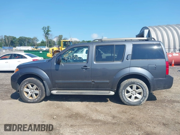 2012 Nissan Pathfinder Silver Edition z VIN 5N1AR1NB4CC632556, wystawiony jako IAAI lot #42547467 z przebiegiem 169 638 mil mil oraz . Historia ofert i sprzedaży dostępna na DreamBid. Obrazek 14.