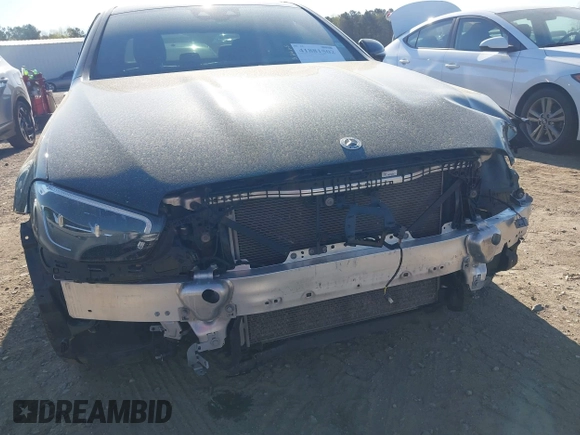 2022 Mercedes-Benz E 350 with VIN W1KZF8DB1NB085013, listed as a IAAI auction lot 41881502 with 83,238 mi miles and . Bid and sale history available at DreamBid. Image 18.