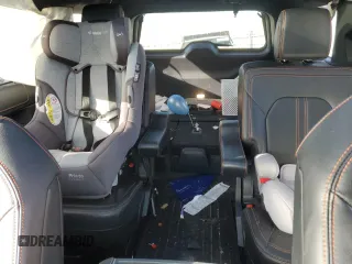 2023 Ford Expedition Timberline z VIN 1FMJU1RG1PEA28252, wystawiony jako Copart lot #85475904 z przebiegiem 47 575 mil mil oraz Szkoda całkowita • Salvage title. Historia ofert i sprzedaży dostępna na DreamBid. Obrazek 10.