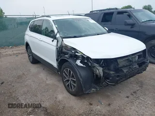 2019 Volkswagen Tiguan SE с VIN 3VV2B7AX3KM148734, выставлен на аукционе IAAI как лот 42722560 с пробегом 57 573 миль миль и . История ставок и продаж доступна на DreamBid. Изображение 1.