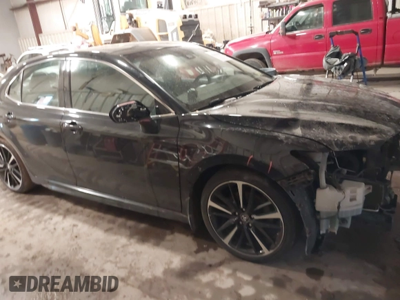 2019 Toyota Camry XSE с VIN 4T1BZ1HK4KU028031, выставлен на аукционе IAAI как лот 41411989 с пробегом 105 774 миль миль и . История ставок и продаж доступна на DreamBid. Изображение 14.