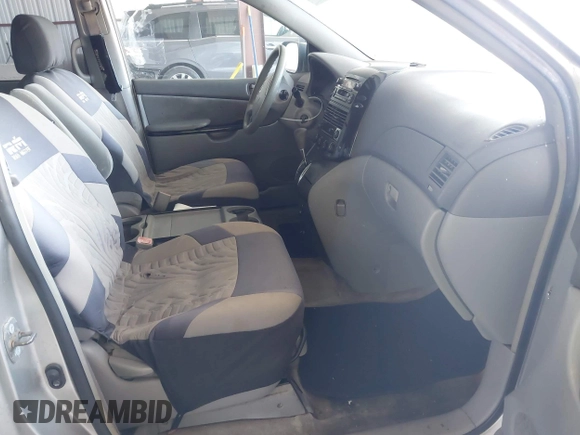 2005 Toyota Sienna CE with VIN 5TDZA23C35S328054, listed as a IAAI auction lot 42131396 with 192,443 mi miles. Bid and sale history available at carsss.com. Image 5.