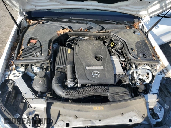 2017 Mercedes-Benz E 300 Luxury with VIN WDDZF4KB3HA127588, listed as a Copart auction lot 60510675 with 100,098 mi miles and Salvage title. Bid and sale history available at DreamBid. Image 11.