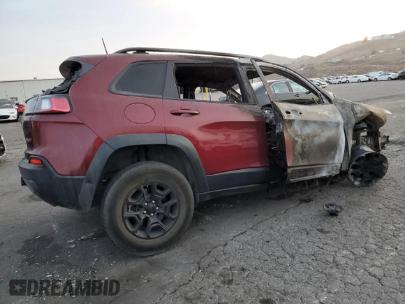 2019 Jeep Cherokee Trailhawk Elite with VIN 1C4PJMBX7KD472656, listed as a Copart auction lot 86366514 with 0 mi miles and Non Repairable. Bid and sale history available at carsss.com. Image 3.