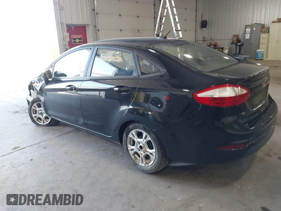 2016 Ford Fiesta SE z VIN 3FADP4BJ5GM151066, wystawiony jako IAAI lot #42200928 z przebiegiem 105 004 mil mil oraz . Historia ofert i sprzedaży dostępna na DreamBid. Obrazek 3.