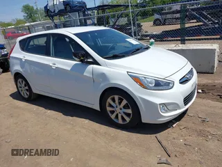 2014 Hyundai Accent SE z VIN KMHCU5AE4EU171645, wystawiony jako IAAI lot #42232364 z przebiegiem 103 090 mil mil oraz . Historia ofert i sprzedaży dostępna na DreamBid. Obrazek 1.