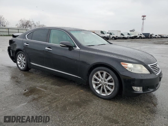 2011 Lexus LS 460 z VIN JTHBL5EF3B5103427, wystawiony jako Copart lot #47878475 z przebiegiem 72 292 mil mil oraz Szkoda całkowita • Salvage title. Historia ofert i sprzedaży dostępna na DreamBid. Obrazek 4.