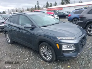 2019 Hyundai Kona SEL with VIN KM8K2CAA8KU360619, listed as a IAAI auction lot 41692944 with 27,515 mi miles. Bid and sale history available at carsss.com. Image 1.