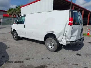 2019 Chevrolet Express Cargo with VIN 1GCWGAFP9K1275590, listed as a IAAI auction lot 42456223 with 138,887 mi miles and . Bid and sale history available at DreamBid. Image 3.