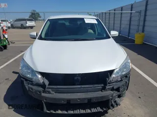 2015 Nissan Sentra SV z VIN 3N1AB7AP6FY221199, wystawiony jako IAAI lot #42360738 z przebiegiem 153 802 mil mil oraz . Historia ofert i sprzedaży dostępna na DreamBid. Obrazek 13.