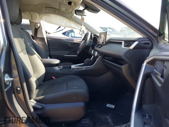 2020 Toyota RAV4 LE with VIN 2T3H1RFV4LC050926, listed as a IAAI auction lot 41057989 with 128,163 mi miles. Bid and sale history available at carsss.com. Image 5.