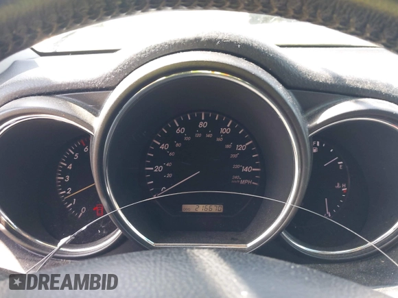 2004 Lexus RX 330 z VIN JTJHA31U240064790, wystawiony jako IAAI lot #42533112 z przebiegiem 216 670 mil mil oraz . Historia ofert i sprzedaży dostępna na DreamBid. Obrazek 7.
