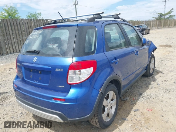 2012 Suzuki SX4 Crossover with VIN JS2YB5A3XC6308609, listed as a IAAI auction lot 42038325 with 165,399 mi miles. Bid and sale history available at carsss.com. Image 4.