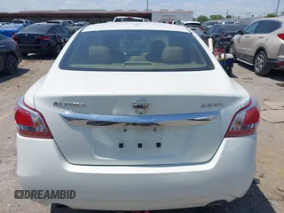 2013 Nissan Altima SV with VIN 1N4BL3AP7DN523429, listed as a IAAI auction lot 42016429 with 188,953 mi miles and . Bid and sale history available at DreamBid. Image 16.