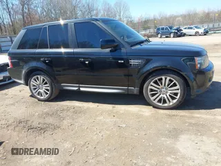 2013 Land Rover Range Rover Sport HSE LUX with VIN SALSK2D43DA780466, listed as a IAAI auction lot 41866126 with 104,708 mi miles. Bid and sale history available at carsss.com. Image 1.