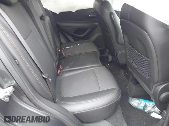 2018 Chevrolet Trax LT with VIN KL7CJPSB0JB664030, listed as a IAAI auction lot 41869632 with 68,710 mi miles. Bid and sale history available at carsss.com. Image 8.