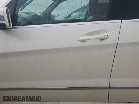 2013 Mercedes-Benz GLK 350 with VIN WDCGG5HB6DG089111, listed as a Copart auction lot 74144714 with Not Provided miles and Non Repairable. Bid and sale history available at DreamBid. Image 13.