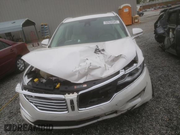 2018 Lincoln MKC Reserve with VIN 5LMCJ3C97JUL04340, listed as a Copart auction lot 52628585 with 83,486 mi miles and Salvage title. Bid and sale history available at DreamBid. Image 5.