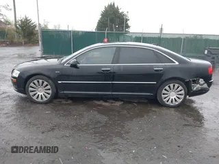 2006 Audi A8 z VIN WAUMR44E86N015925, wystawiony jako IAAI lot #42003490 z przebiegiem 175 003 mil mil oraz . Historia ofert i sprzedaży dostępna na DreamBid. Obrazek 14.
