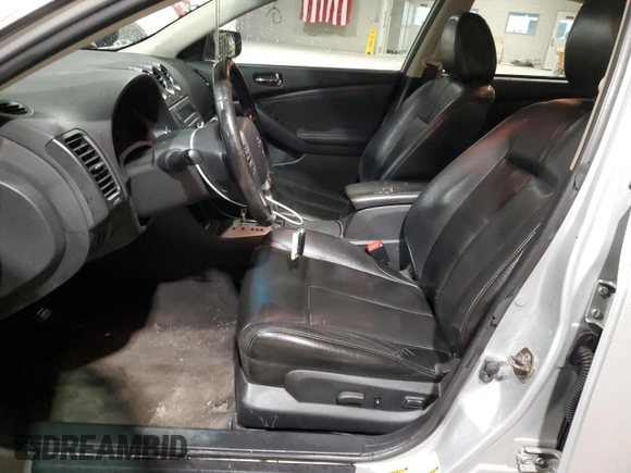 2009 Nissan Altima 2.5 SL with VIN 1N4AL21E29N523253, listed as a Copart auction lot 52442295 with 174,171 mi miles and Salvage Title. Bid and sale history available at carsss.com. Image 7.