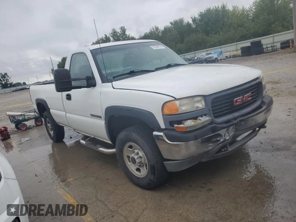 2001 GMC Sierra 1500 with VIN 1GTGC24U81Z198225, listed as a Copart auction lot 72794774 with Not Provided miles and Salvage Title. Bid and sale history available at DreamBid. Image 4.