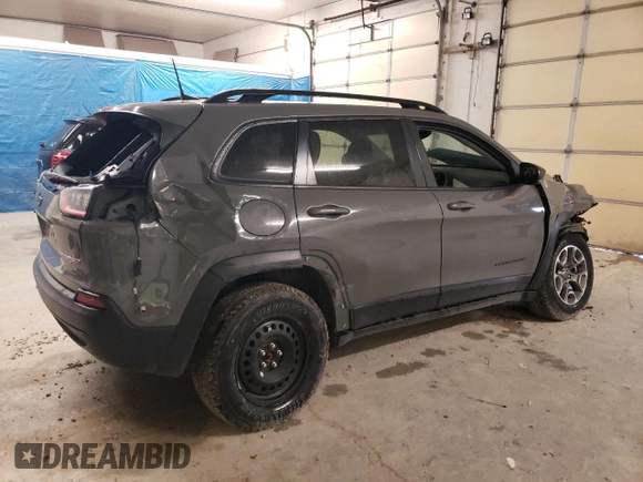 2022 Jeep Cherokee Trailhawk с VIN 1C4PJMBX3ND542805, выставлен на аукционе Copart как лот 54838505 с пробегом 44 692 миль миль и Чистый • Clean title. История ставок и продаж доступна на DreamBid. Изображение 3.