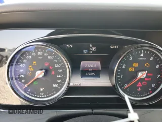 2019 Mercedes-Benz E 450 with VIN WDD1K6HB2KF089521, listed as a Copart auction lot 50264535 with 70,146 mi miles and Salvage title. Bid and sale history available at DreamBid. Image 9.