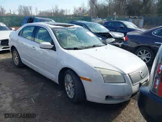 2007 Mercury Milan Premier with VIN 3MEHM08147R602137, listed as a IAAI auction lot 41678340 with 201,791 mi miles. Bid and sale history available at carsss.com. Image 12.