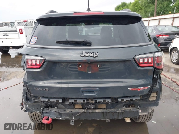 2018 Jeep Compass Trailhawk с VIN 3C4NJDDB5JT270609, выставлен на аукционе IAAI как лот 41860027 с пробегом 32 237 миль миль и . История ставок и продаж доступна на DreamBid. Изображение 17.