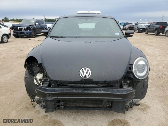 2012 Volkswagen Beetle 2.0T Turbo w/Sun/Sound with VIN 3VWV67ATXCM645050, listed as a Copart auction lot 45746555 with 152,935 mi miles and Salvage Title. Bid and sale history available at carsss.com. Image 5.