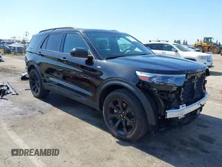 2023 Ford Explorer ST-Line with VIN 1FMSK8KH7PGC03436, listed as a IAAI auction lot 42359119 with 5,261 mi miles and . Bid and sale history available at DreamBid. Image 1.