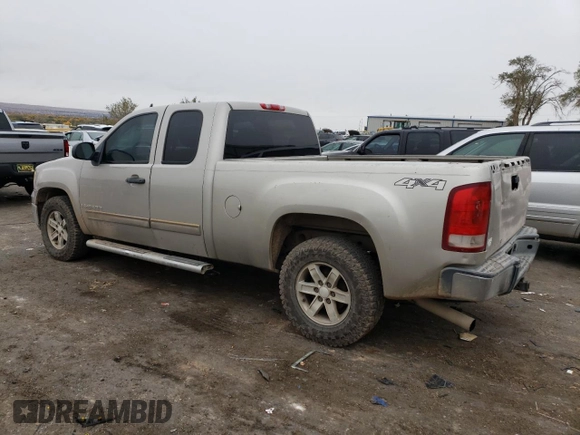 2009 GMC Sierra 1500 SLE with VIN 1GTEK29J99Z138801, listed as a Copart auction lot 79012214 with 179,748 mi miles and Salvage Title. Bid and sale history available at carsss.com. Image 2.