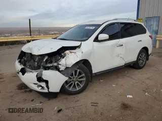 2015 Nissan Pathfinder SV z VIN 5N1AR2MM0FC671870, wystawiony jako Copart lot #84246734 z przebiegiem 131 330 mil mil oraz Szkoda całkowita • Salvage title. Historia ofert i sprzedaży dostępna na DreamBid. Obrazek 1.
