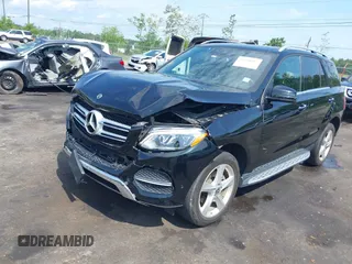 2018 Mercedes-Benz GLE 350 z VIN 4JGDA5HB1JB070660, wystawiony jako IAAI lot #42218013 z przebiegiem 66 626 mil mil oraz . Historia ofert i sprzedaży dostępna na DreamBid. Obrazek 17.
