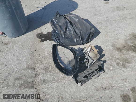 2020 Porsche Macan z VIN WP1AA2A53LLB01302, wystawiony jako Copart lot #50358815 z przebiegiem Nie podano mil oraz Szkoda całkowita • Salvage title. Historia ofert i sprzedaży dostępna na DreamBid. Obrazek 15.