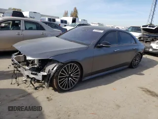 2022 Mercedes-Benz S 580 z VIN W1K6G7GB5NA106456, wystawiony jako Copart lot #67400872 z przebiegiem 2306 mil mil oraz . Historia ofert i sprzedaży dostępna na DreamBid. Obrazek 1.