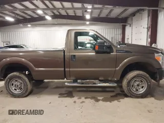 2016 Ford F-250 XLT with VIN 1FTBF2B60GEA32562, listed as a IAAI auction lot 42049024 with 43,020 mi miles and . Bid and sale history available at DreamBid. Image 13.