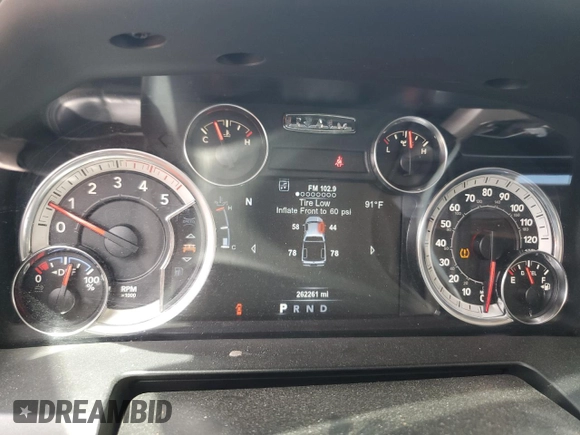 2018 Ram 2500 Laramie with VIN 3C6UR5KL0JG409826, listed as a Copart auction lot 59478665 with 262,261 mi miles and Salvage title. Bid and sale history available at DreamBid. Image 9.
