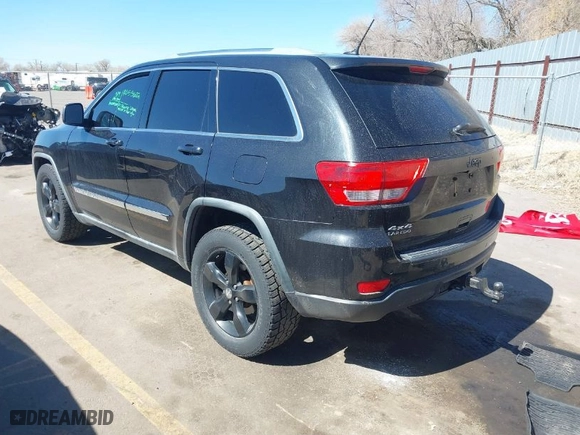 2011 Jeep Grand Cherokee Laredo with VIN 1J4RR4GG0BC656301, listed as a IAAI auction lot 41894106 with 95,293 mi miles. Bid and sale history available at carsss.com. Image 3.