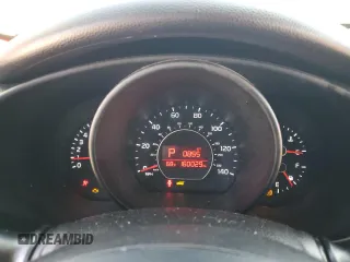 2016 Kia Soul + z VIN KNDJP3A5XG7846861, wystawiony jako Copart lot #53491215 z przebiegiem 160 029 mil mil oraz Szkoda całkowita • Salvage title. Historia ofert i sprzedaży dostępna na DreamBid. Obrazek 9.