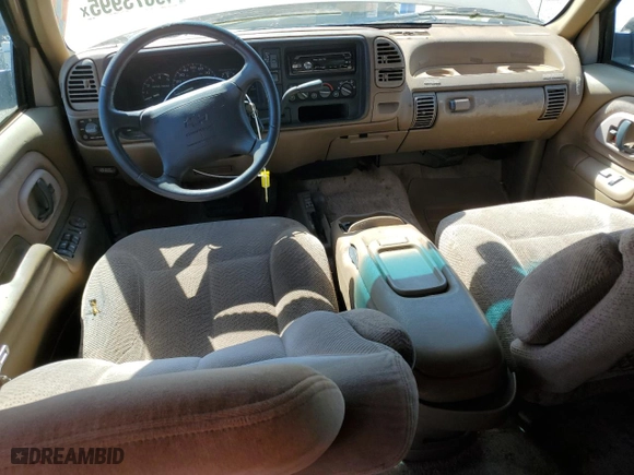 1995 Chevrolet Tahoe with VIN 1GNEK13K4SJ434901, listed as a Copart auction lot 49673995 with 23,917 mi miles and Clean Title. Bid and sale history available at carsss.com. Image 8.