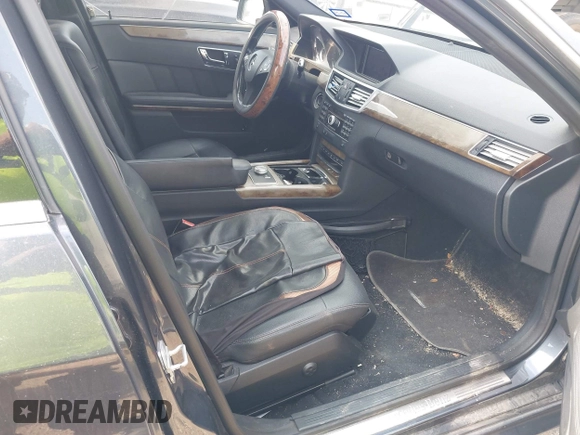 2010 Mercedes-Benz E 350 Luxury with VIN WDDHF5GBXAA259635, listed as a IAAI auction lot 41913711 with 125,485 mi miles and . Bid and sale history available at DreamBid. Image 5.