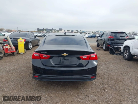 2018 Chevrolet Malibu LT with VIN 1G1ZD5ST0JF204997, listed as a IAAI auction lot 41987329 with 191,722 mi miles. Bid and sale history available at carsss.com. Image 17.