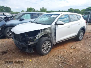2017 Hyundai Tucson SE z VIN KM8J23A49HU580043, wystawiony jako IAAI lot #42181640 z przebiegiem 113 976 mil mil oraz . Historia ofert i sprzedaży dostępna na DreamBid. Obrazek 2.