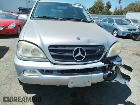 2004 Mercedes-Benz M-Class 3.5L with VIN 4JGAB57E24A463931, listed as a Copart auction lot 66799564 with 196,731 mi miles and Salvage Title. Bid and sale history available at carsss.com. Image 5.