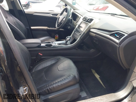 2013 Ford Fusion SE with VIN 3FA6P0HR5DR175865, listed as a IAAI auction lot 42437293 with 104,611 mi miles and . Bid and sale history available at DreamBid. Image 5.